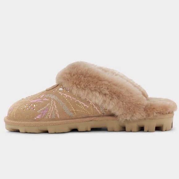 NWB Ugg coquette shearling slippers cold burst in Beachwood - Picture 9 of 16